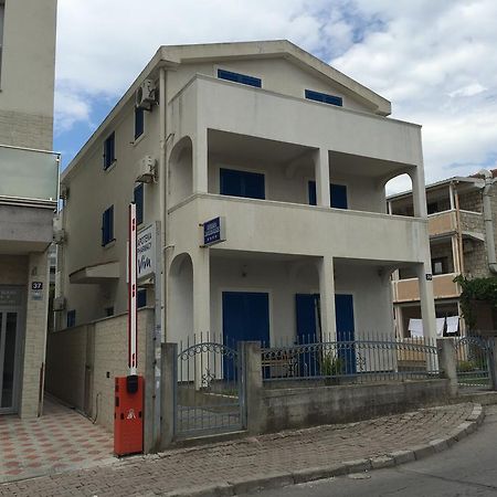 Apartmani Mainski Put 39 Будва Екстер'єр фото