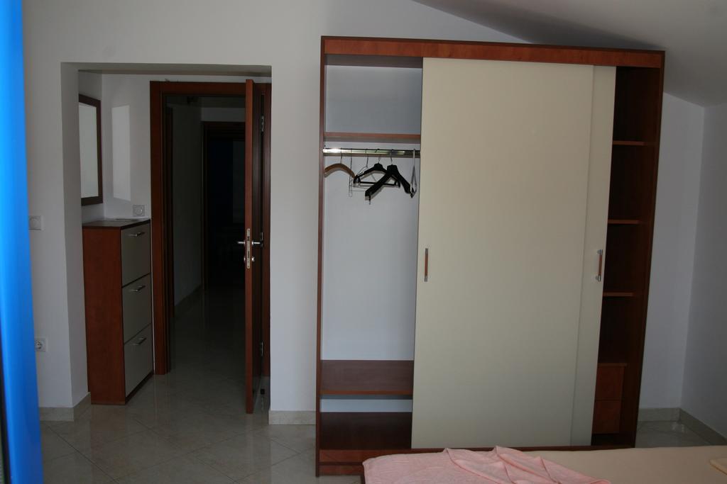 Apartmani Mainski Put 39 Будва Екстер'єр фото