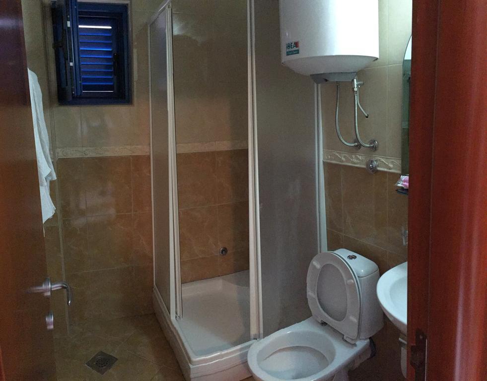 Apartmani Mainski Put 39 Будва Екстер'єр фото